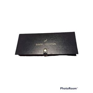 NWT Daniel Hechter Paris pen